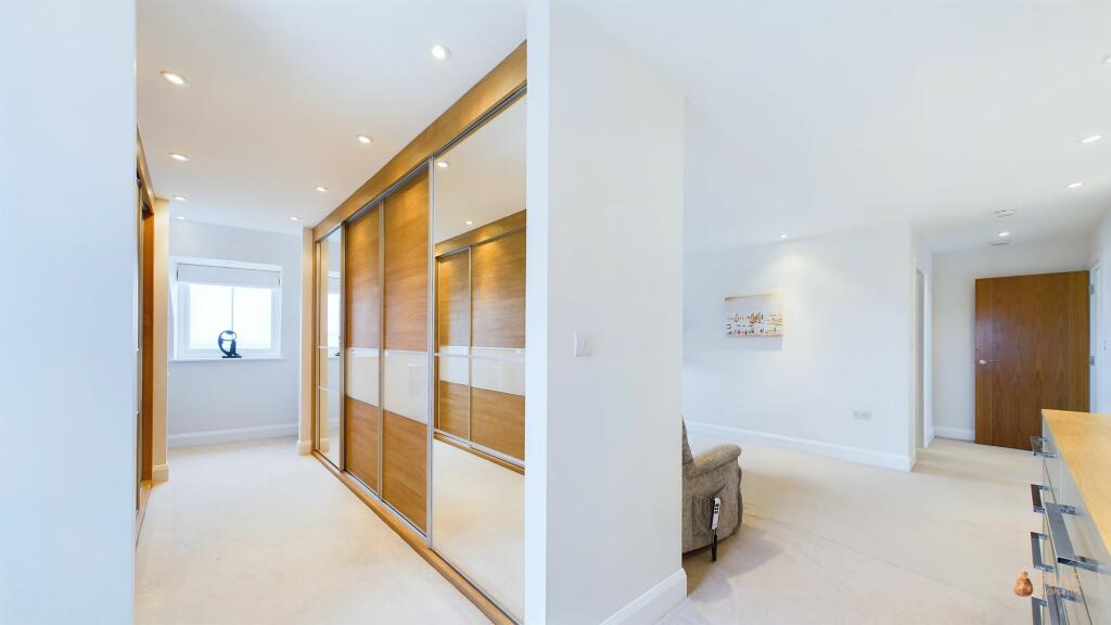 Additional image 17 of Marine Parade, Worthing, BN11