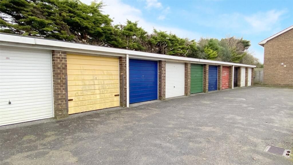 Additional image 13 of Seafields, The Close, Shoreham By Sea, West Sussex, BN43