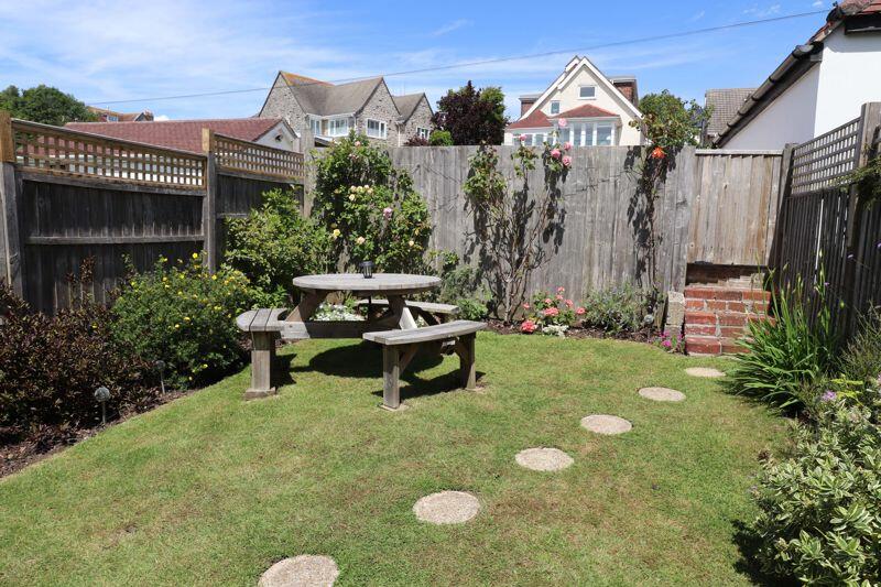 Additional image 25 of FIRST FLOOR APARTMENT WITH SEA GLIMPSES, A SHORT WALK FROM THE BEACH & TOWN CENTRE