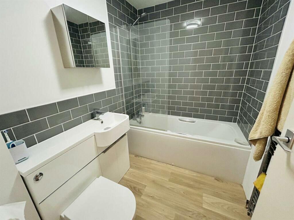 Additional image 11 of Latimer Road, Eastbourne, East Sussex, BN22 7BL