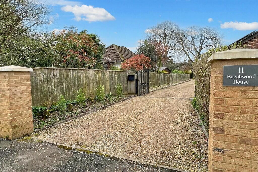 Additional image 3 of Ringwood, Hampshire