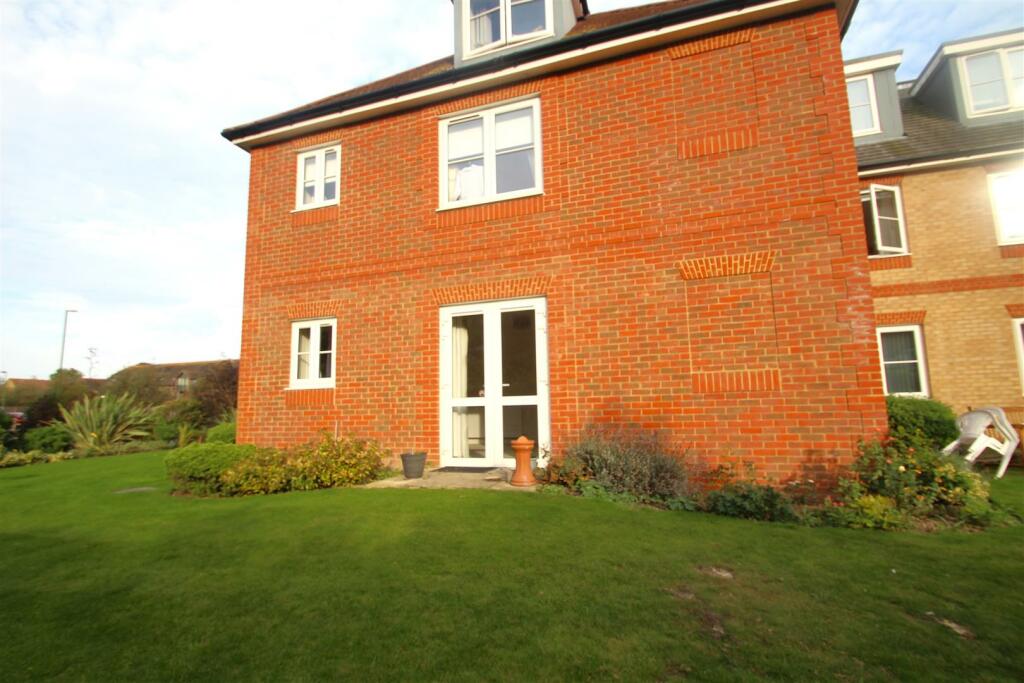 Additional image 9 of Fitzalan Road, Littlehampton