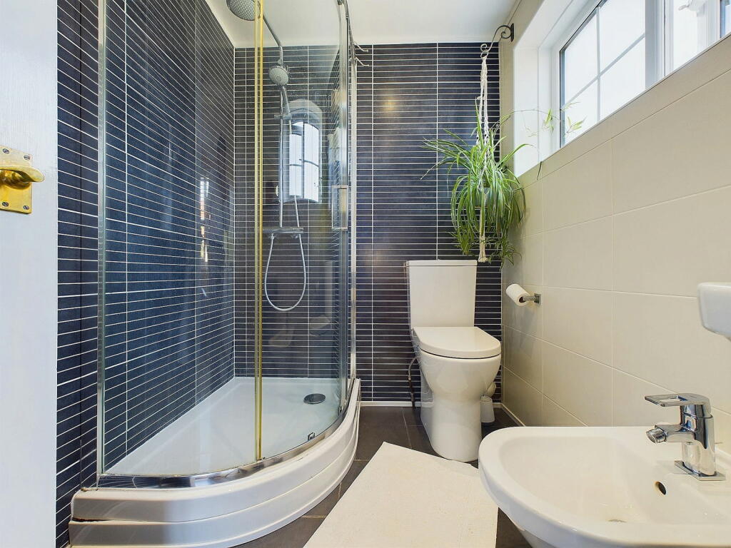 Additional image 19 of Albany Close, Worthing, BN11