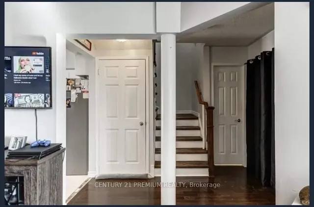 Additional image 13 of 14 Saddletree Tr