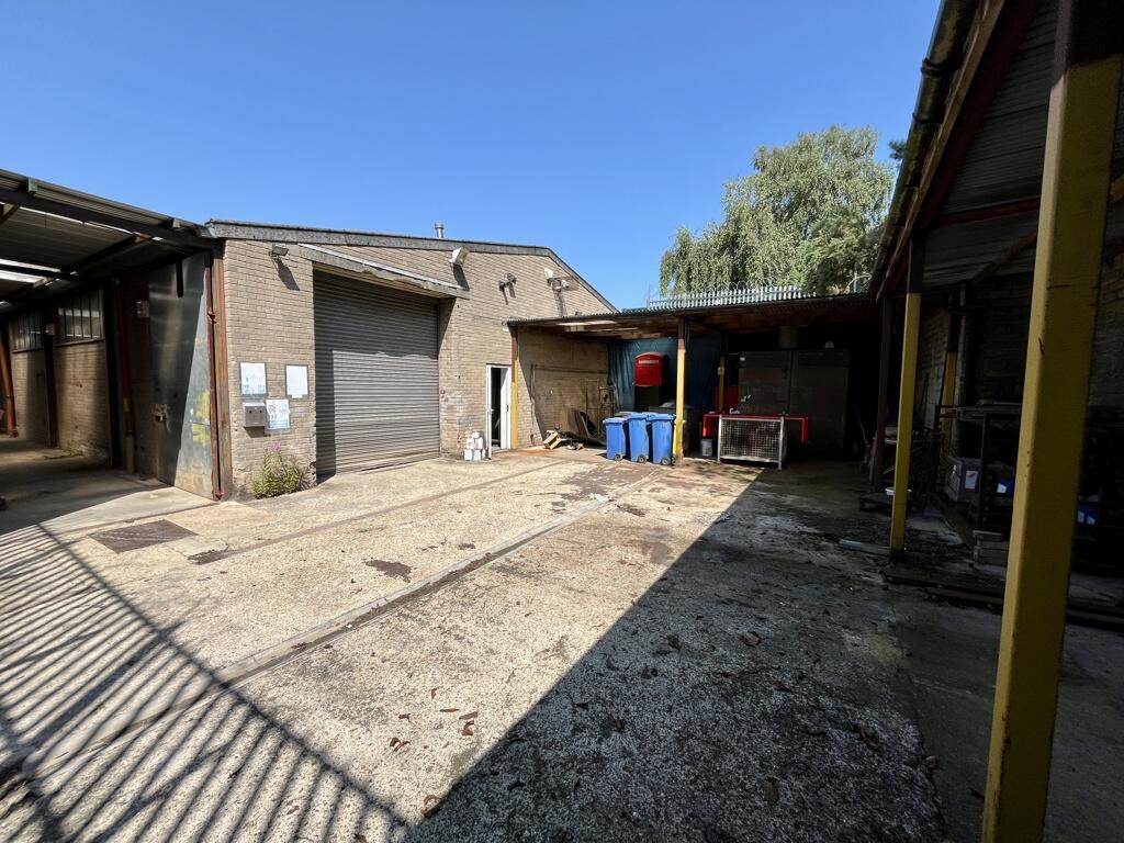 Additional image 11 of Unit 13, Dawkins Road Industrial Estate, Hamworthy, Poole, Dorest, BH15 4JP