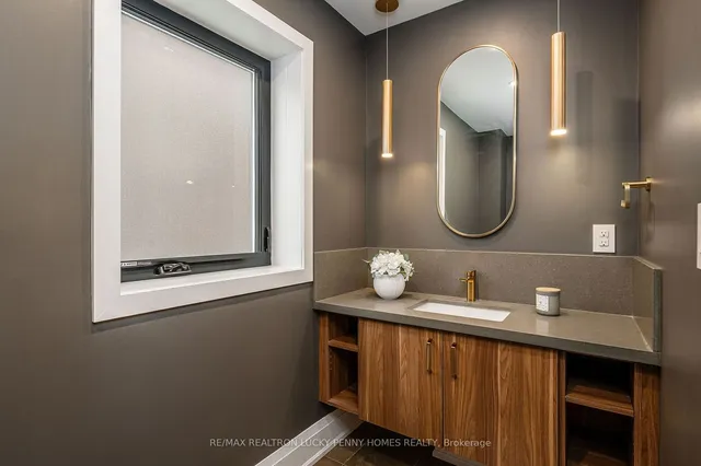 Additional image 11 of 447 Soudan Ave