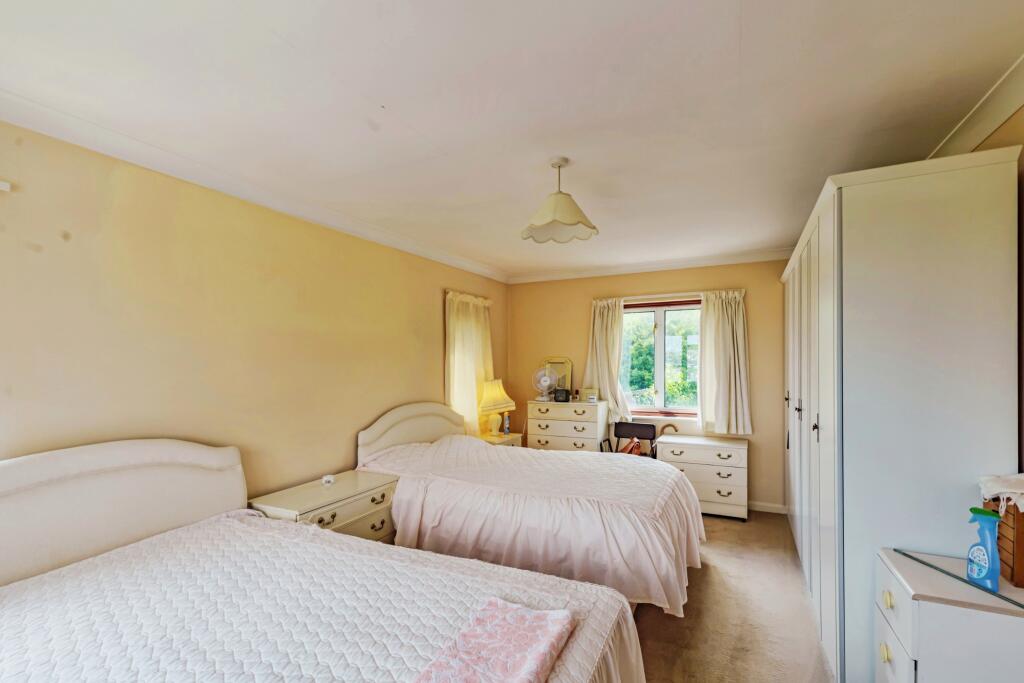 Additional image 7 of Lenham Avenue, Saltdean, Brighton, BN2