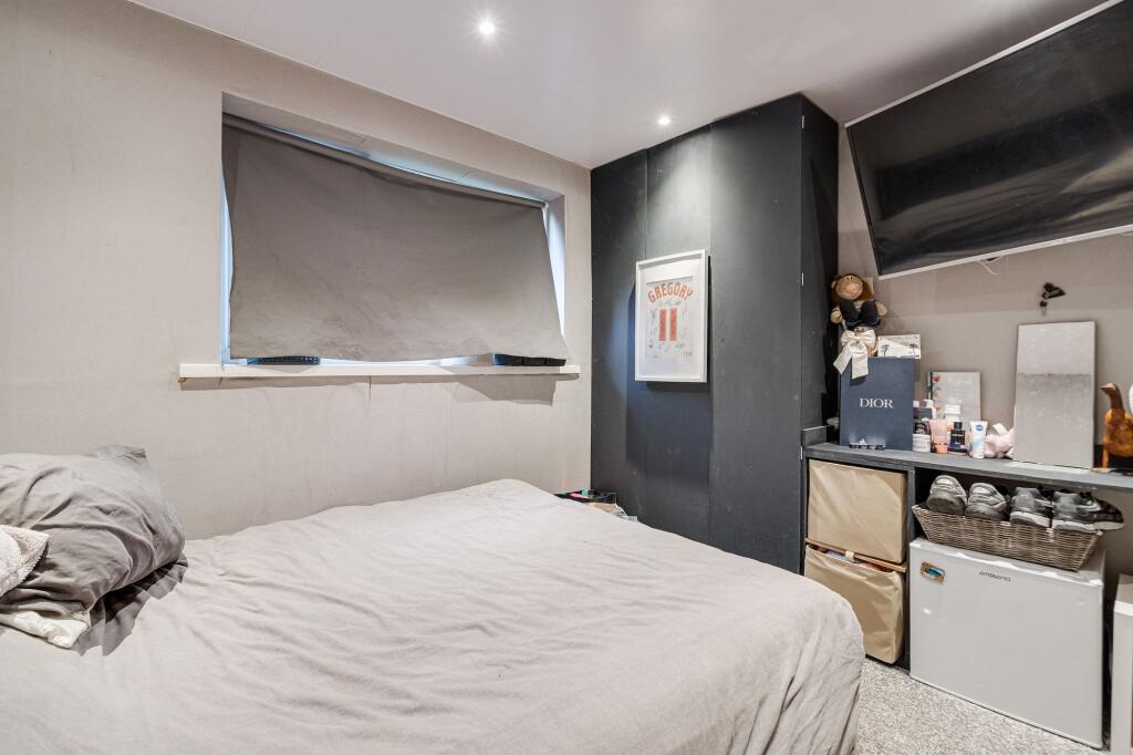 Additional image 18 of Bradford Road, Farnworth, BL4