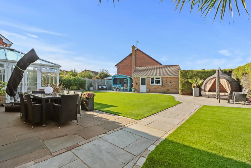 Additional image 27 of Hazelwood Avenue, Eastbourne, BN22