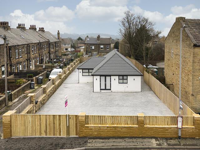 Additional image 48 of Undercliffe Road, Eccleshill, BD2