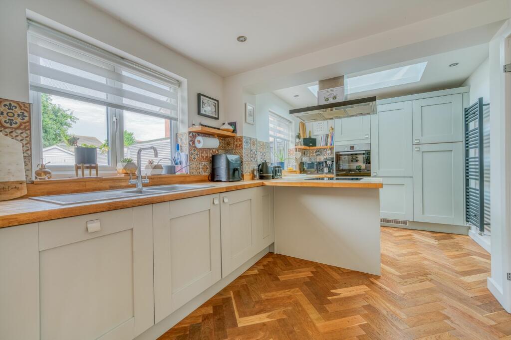 Additional image 10 of Meadowland, Christchurch, BH23
