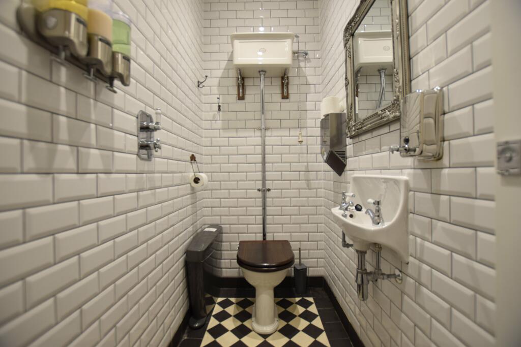 Additional image 19 of Walton House, Richmond Hill, Bournemouth