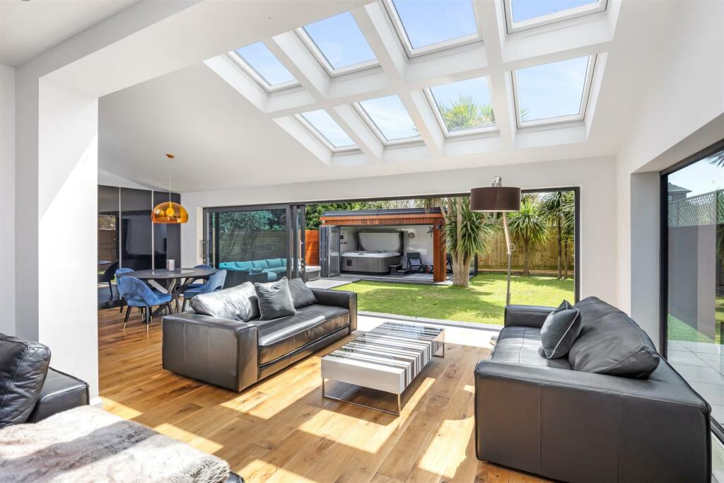 Additional image 33 of Hailsham Road, Worthing