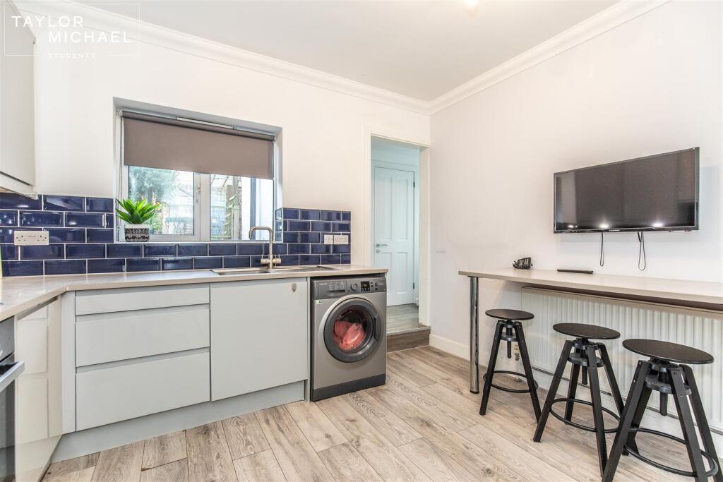 Additional image 12 of Buller Road, Brighton