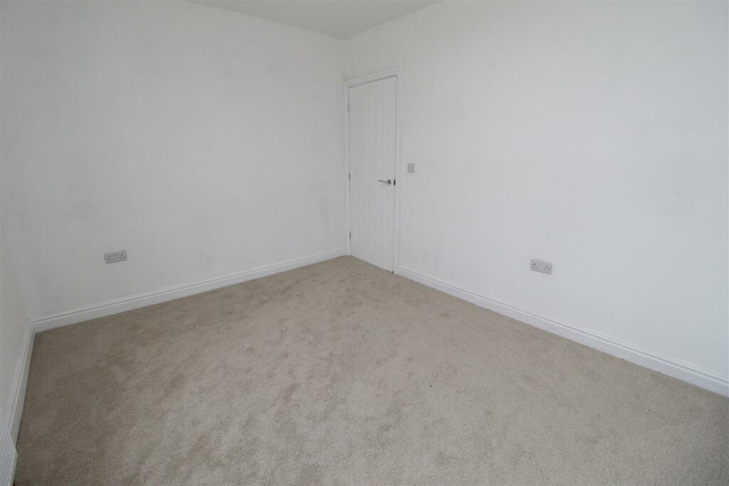 Additional image 9 of Windmill Hill, Bradford, BD6 3BB