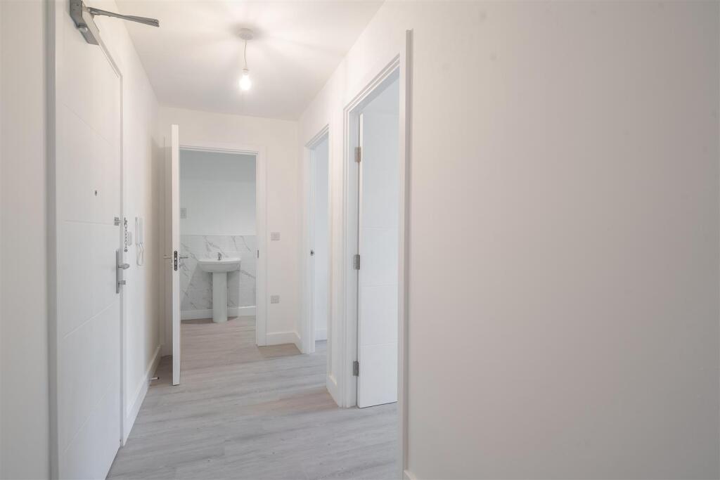 Additional image 9 of Bingley Road, Bradford