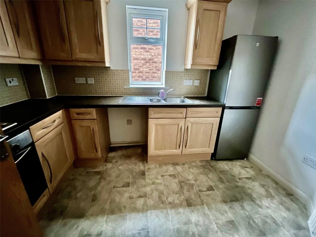 Additional image 3 of Linnyshaw Close, Bolton, Greater Manchester, BL3