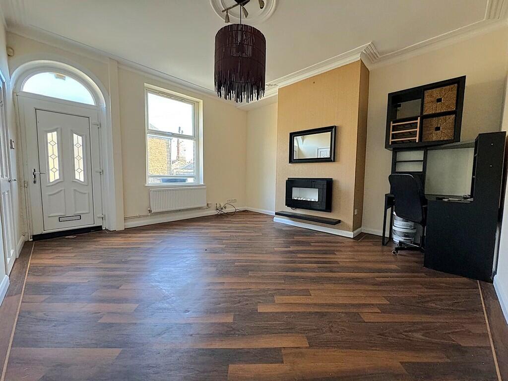 Additional image 2 of High Street, Thornton