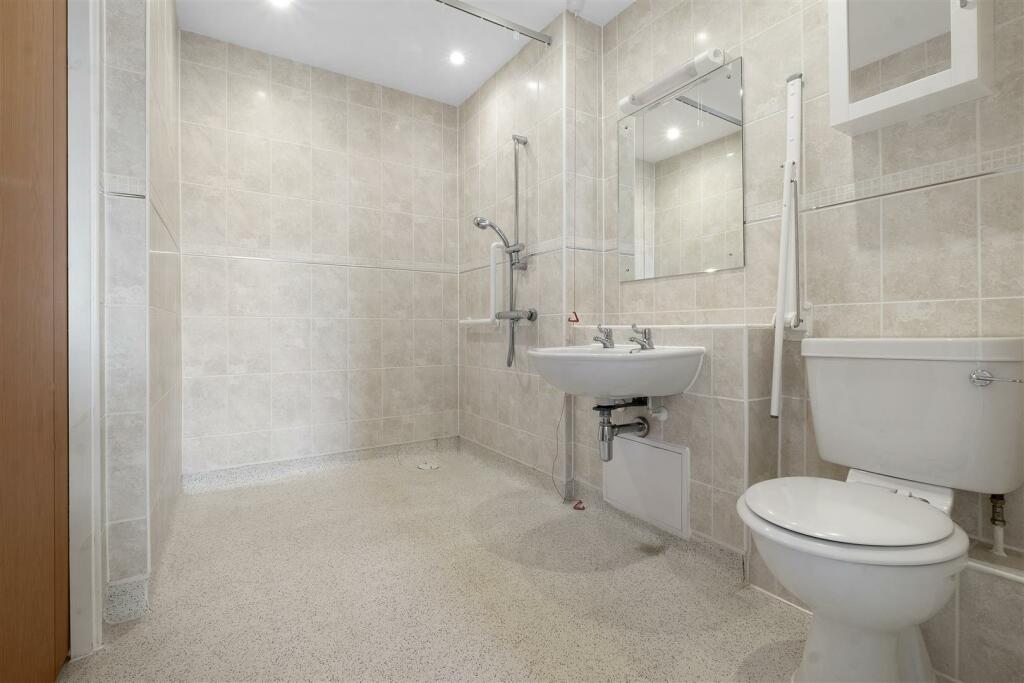 Additional image 8 of Claridge House, Church Street, Littlehampton