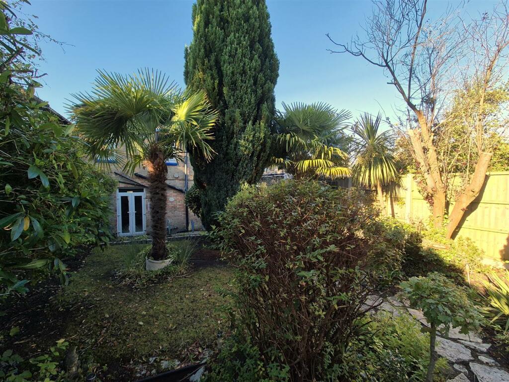 Additional image 18 of Pottery Road, Poole