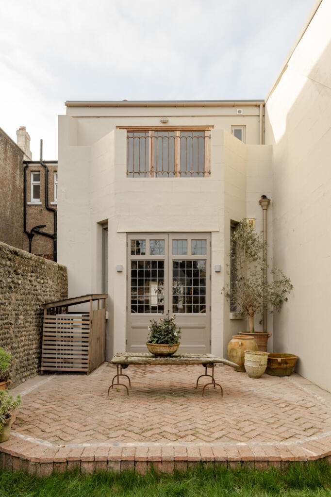 Additional image 5 of The Old Bank, Shoreham-by-Sea, West Sussex