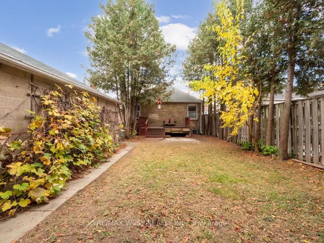 Additional image 3 of 4 Allen Ave