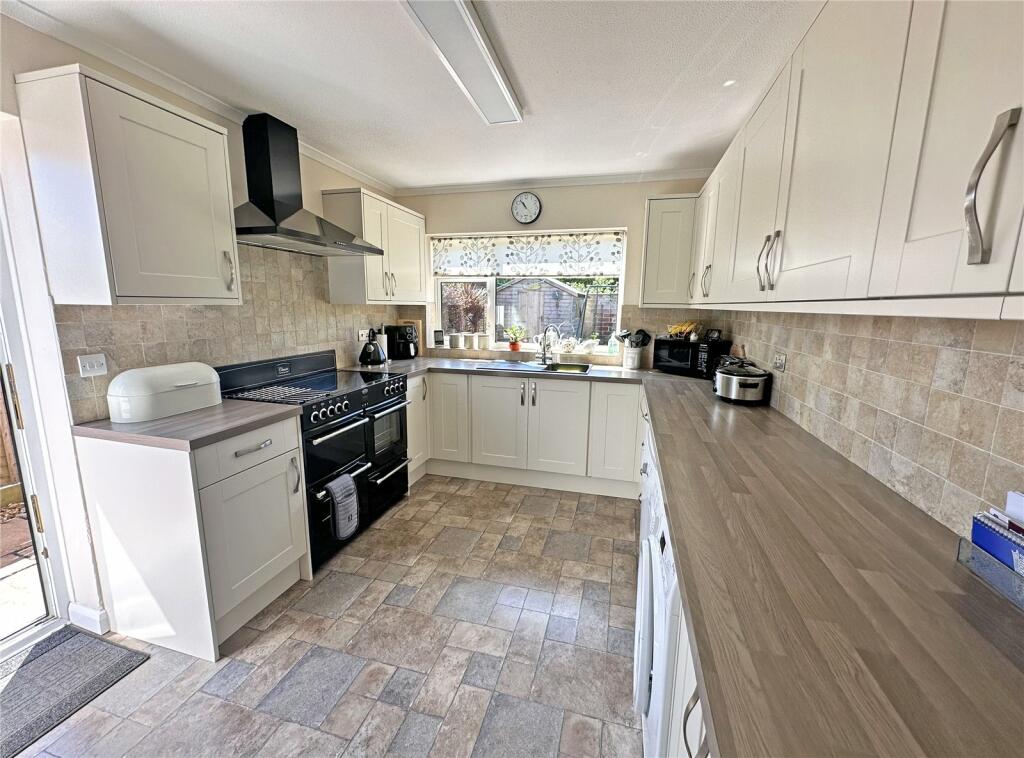 Additional image 2 of Osborne Road, New Milton, Hampshire, BH25