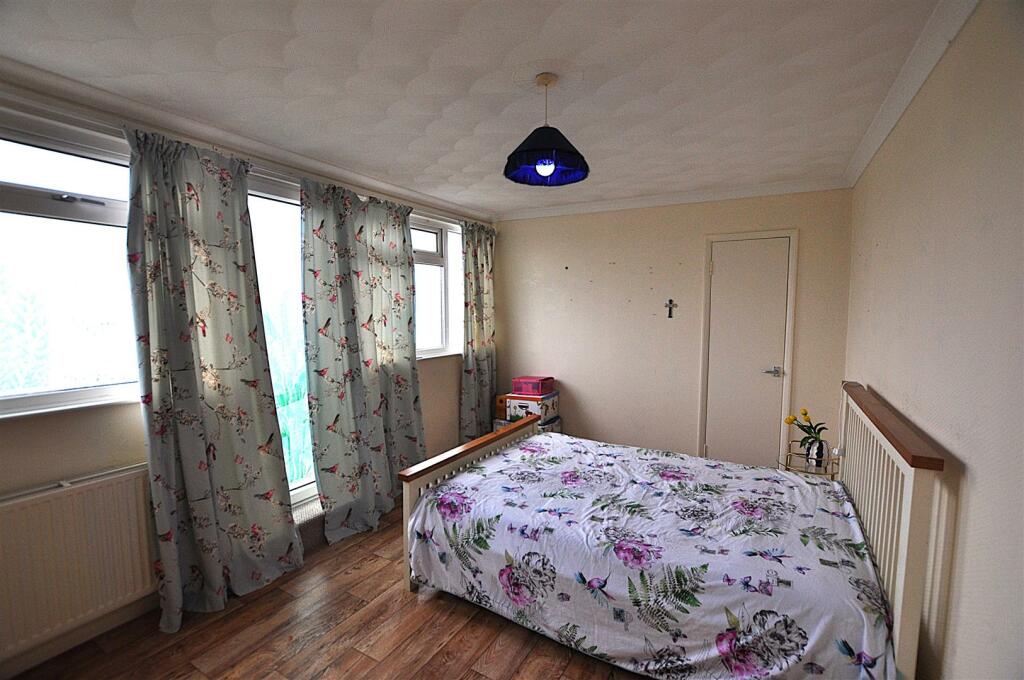 Additional image 12 of Oakleaf Drive, Polegate