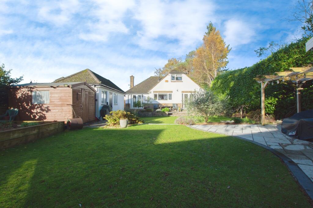 Additional image 12 of Fernlea Close, FERNDOWN