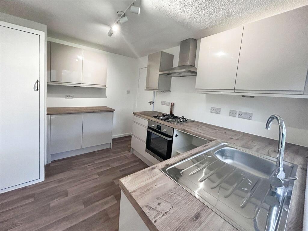 Additional image 14 of Rectory Avenue, Corfe Mullen, Wimborne, Dorset, BH21