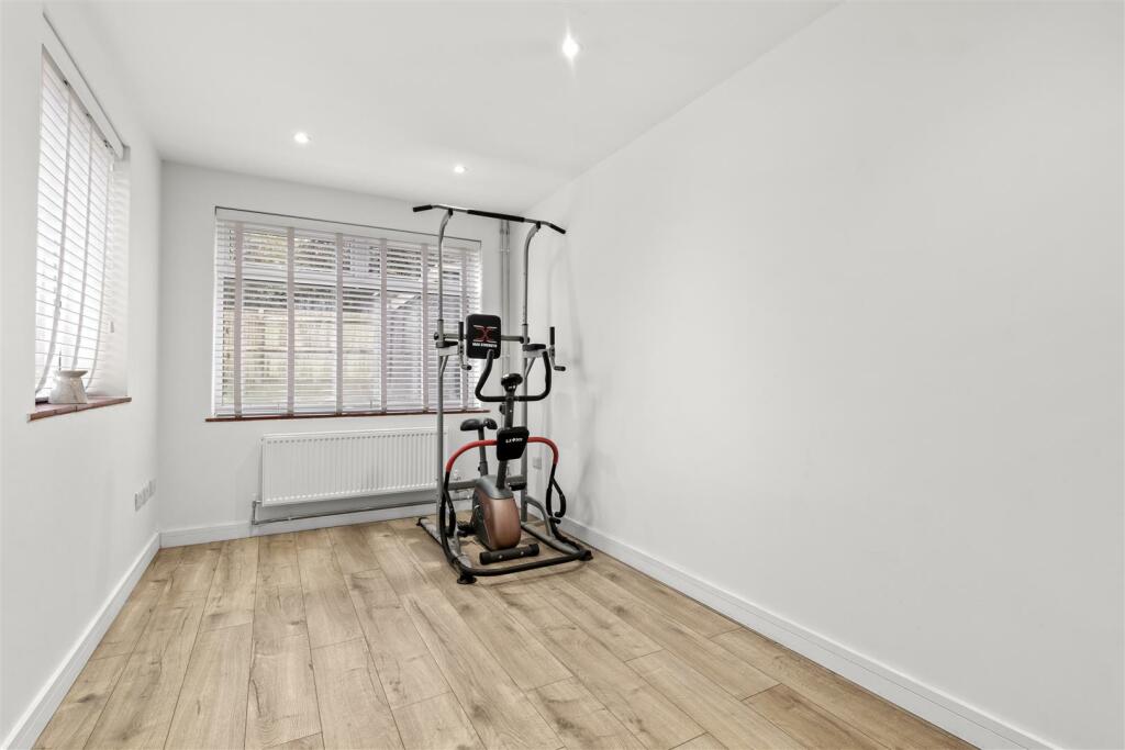 Additional image 18 of Glen Close, Polegate