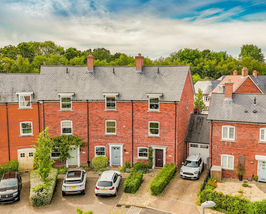 Griffin Close, Wimborne, BH21