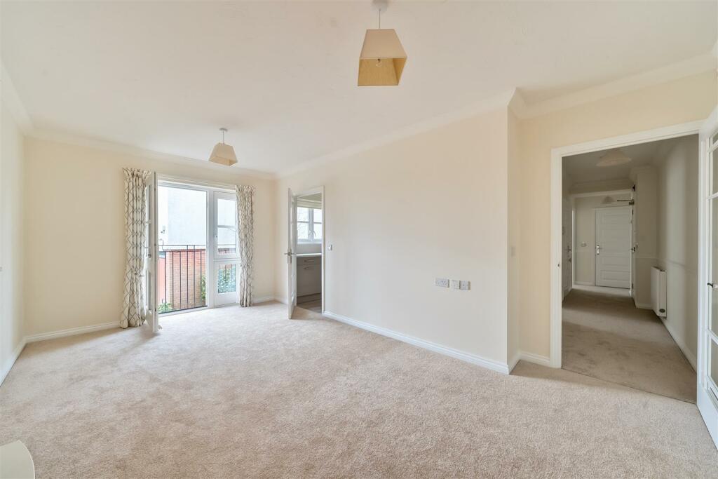 Additional image 5 of King Edgar Lodge, Ringwood