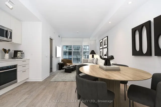 1928 Lake Shore Blvd Unit 1806