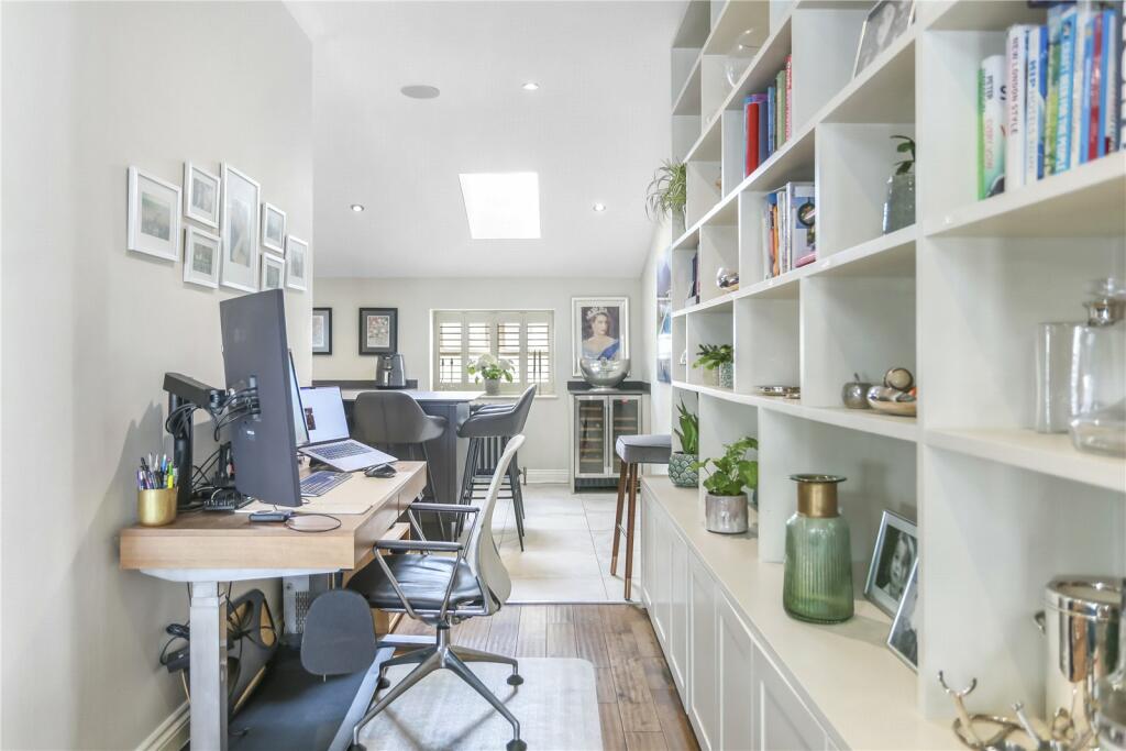 Additional image 11 of Eastern Terrace Mews, Brighton, East Sussex, BN2