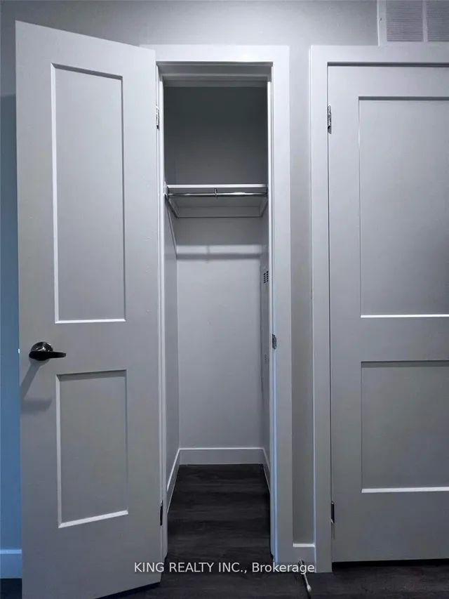 Additional image 15 of 15 Queen St Unit 2004