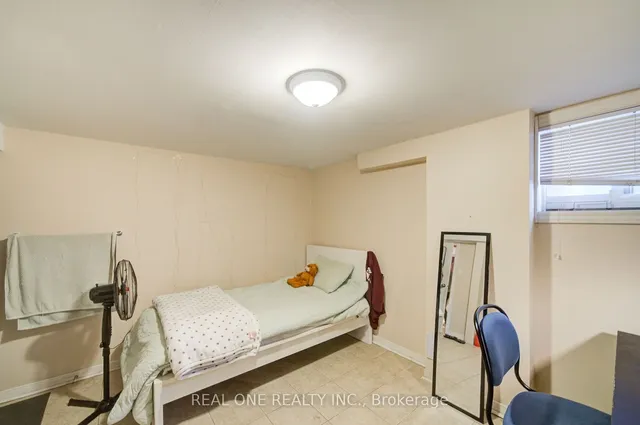 Additional image 28 of 1212 King St