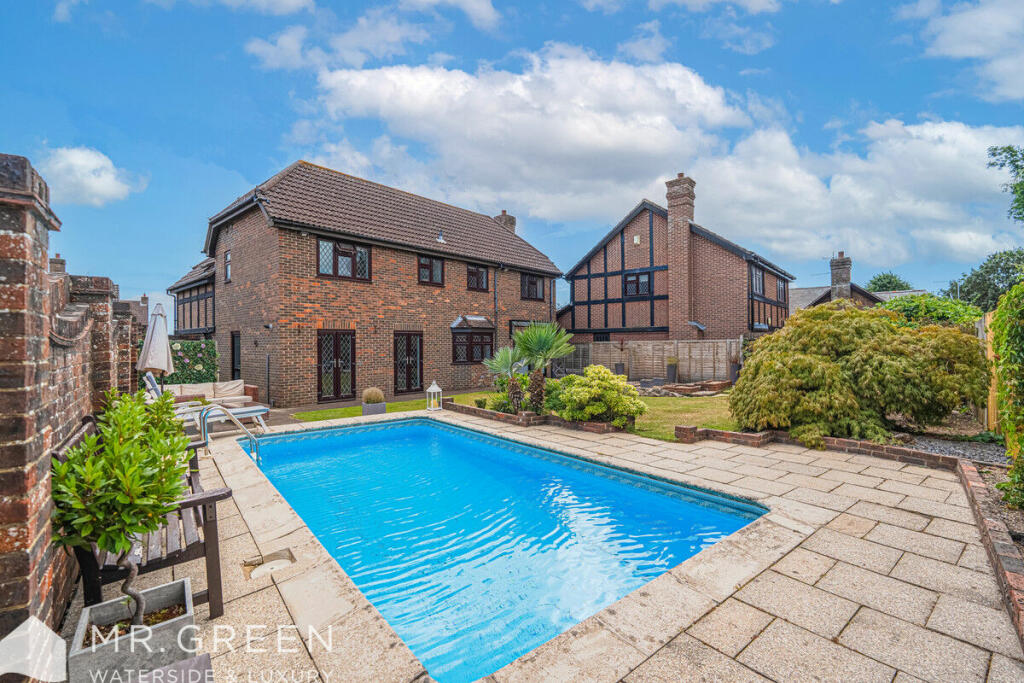 Additional image 6 of Walsingham Dene, Littledown, Bournemouth, BH7 7RJ