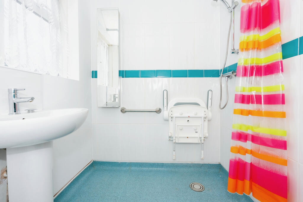 Additional image 6 of The Boulevard Meadway Court, Worthing, BN12