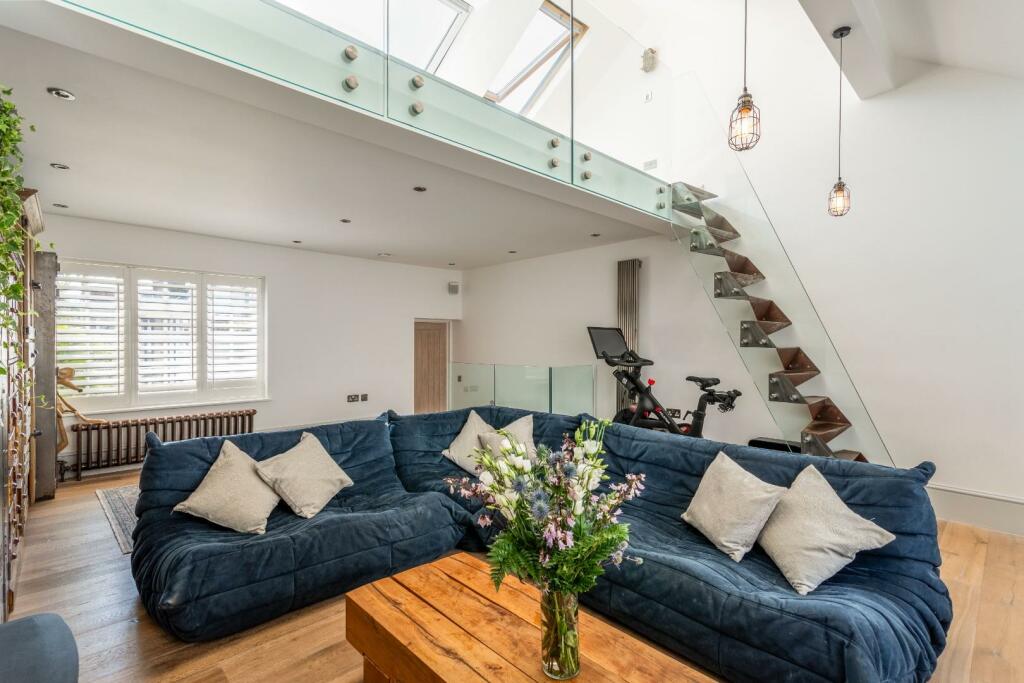 Additional image 6 of Gloucester Road, Brighton