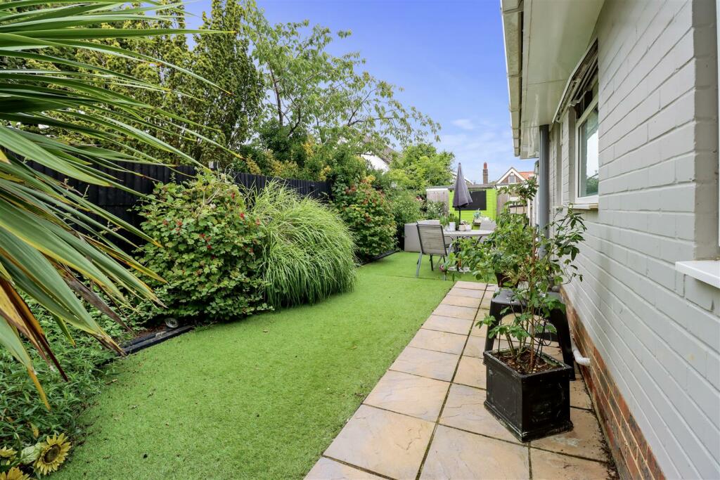 Additional image 25 of Willow Drive, Polegate