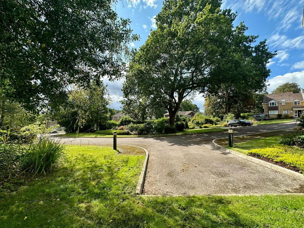 Additional image 9 of Sunningdale Gardens, Broadstone, BH18