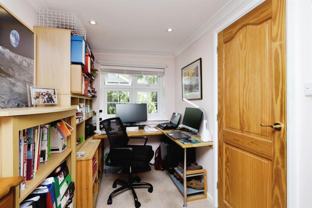 Additional image 13 of Lucinda Way, Seaford