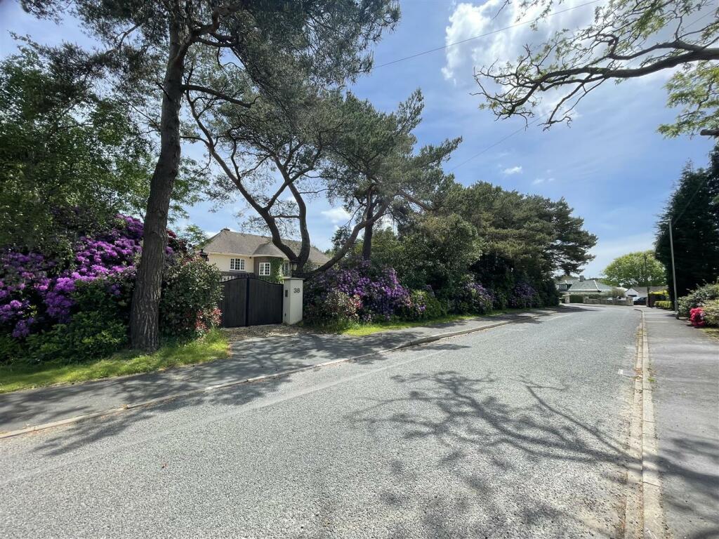 Additional image 49 of Lone Pine Drive, West Parley