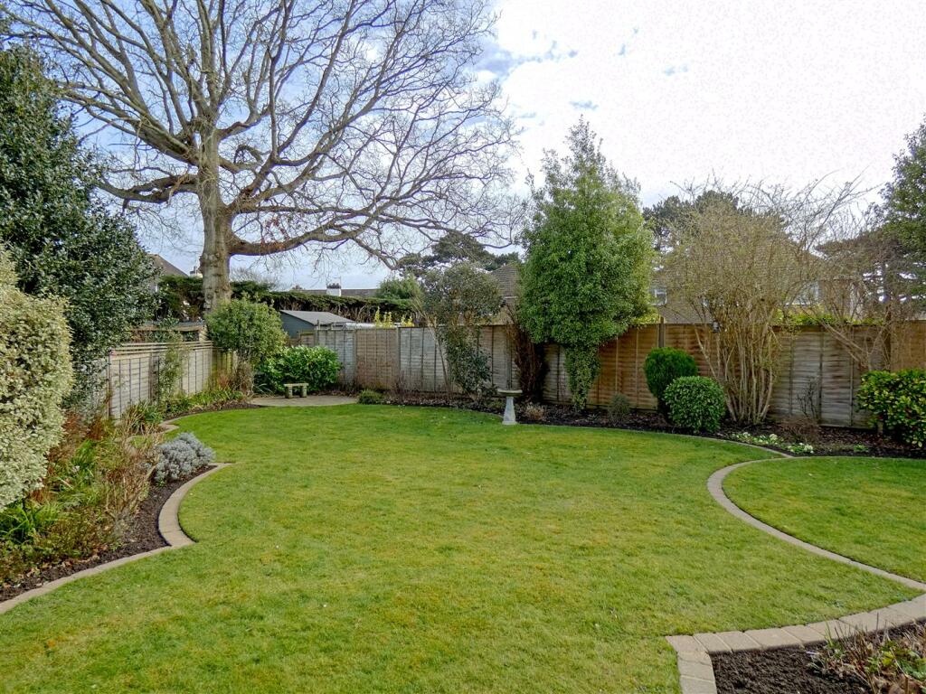 Additional image 10 of Meadway, Rustington Sea Estate