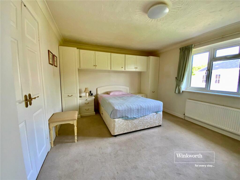 Additional image 12 of Bure Close, Friars Cliff, Christchurch, Dorset, BH23