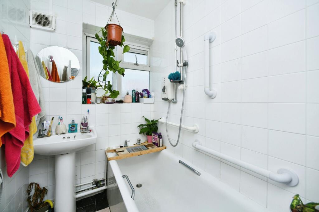 Additional image 8 of Horton Road, Brighton, BN1