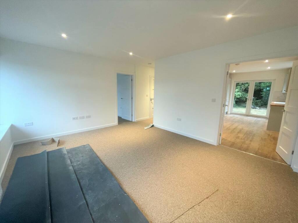 Additional image 11 of Pine Trees Close, Angmering, Littlehampton