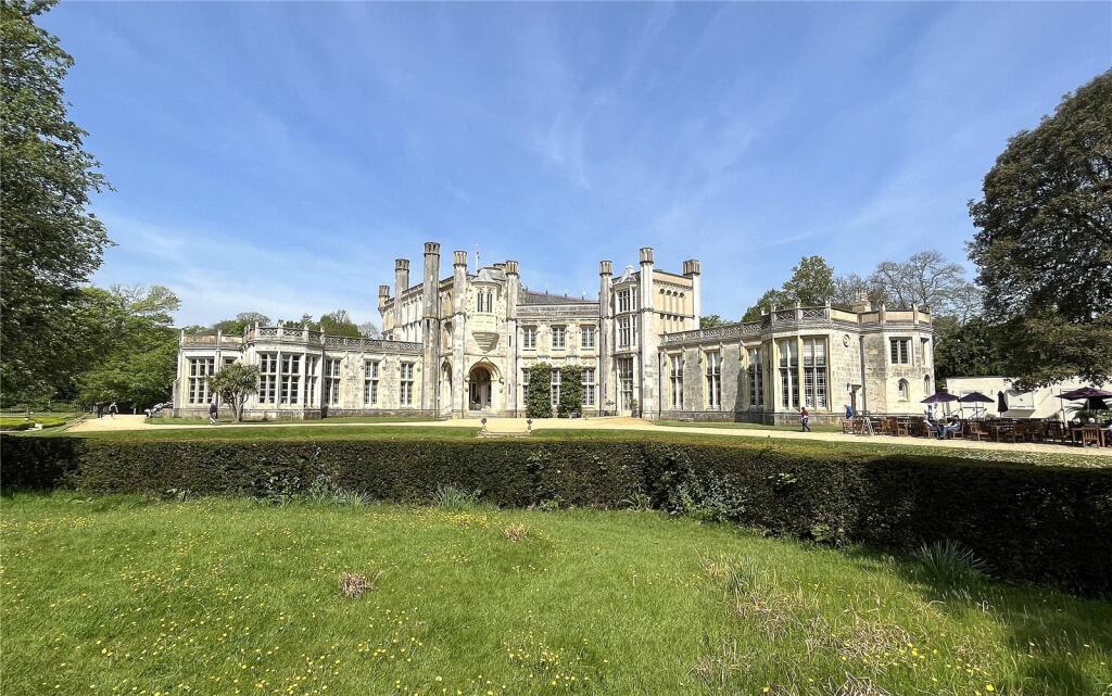 Additional image 16 of Chewton Farm Road, Highcliffe, Dorset, BH23