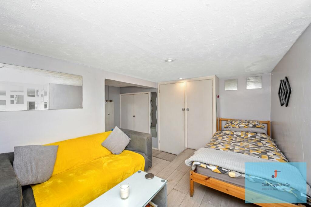 Additional image 14 of Queensbury Mews, Brighton, BN1